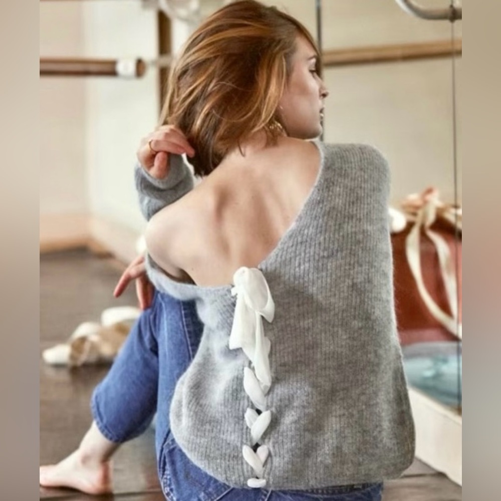 Sezane Gray V-Neck Sweater with White Ribbon Detail